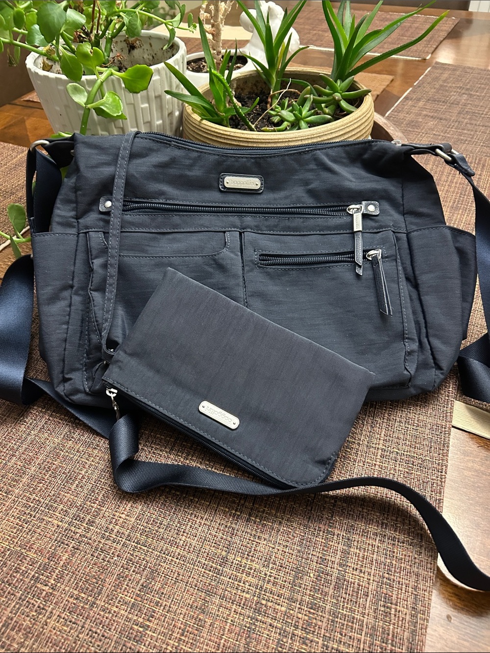 Baggallini Black Messenger Crossbody Bag